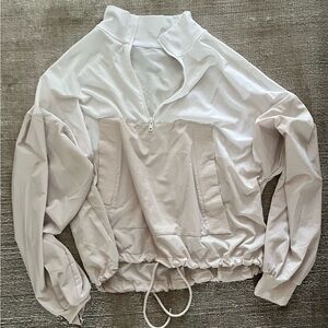 Lightweight Pullover